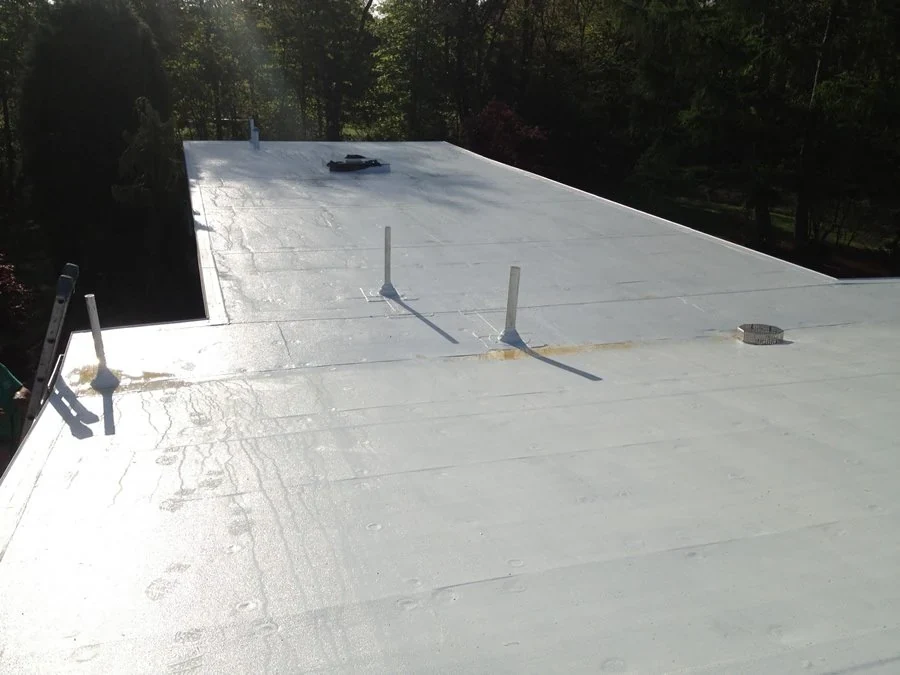White EPDM Roofing in Shreveport, LA